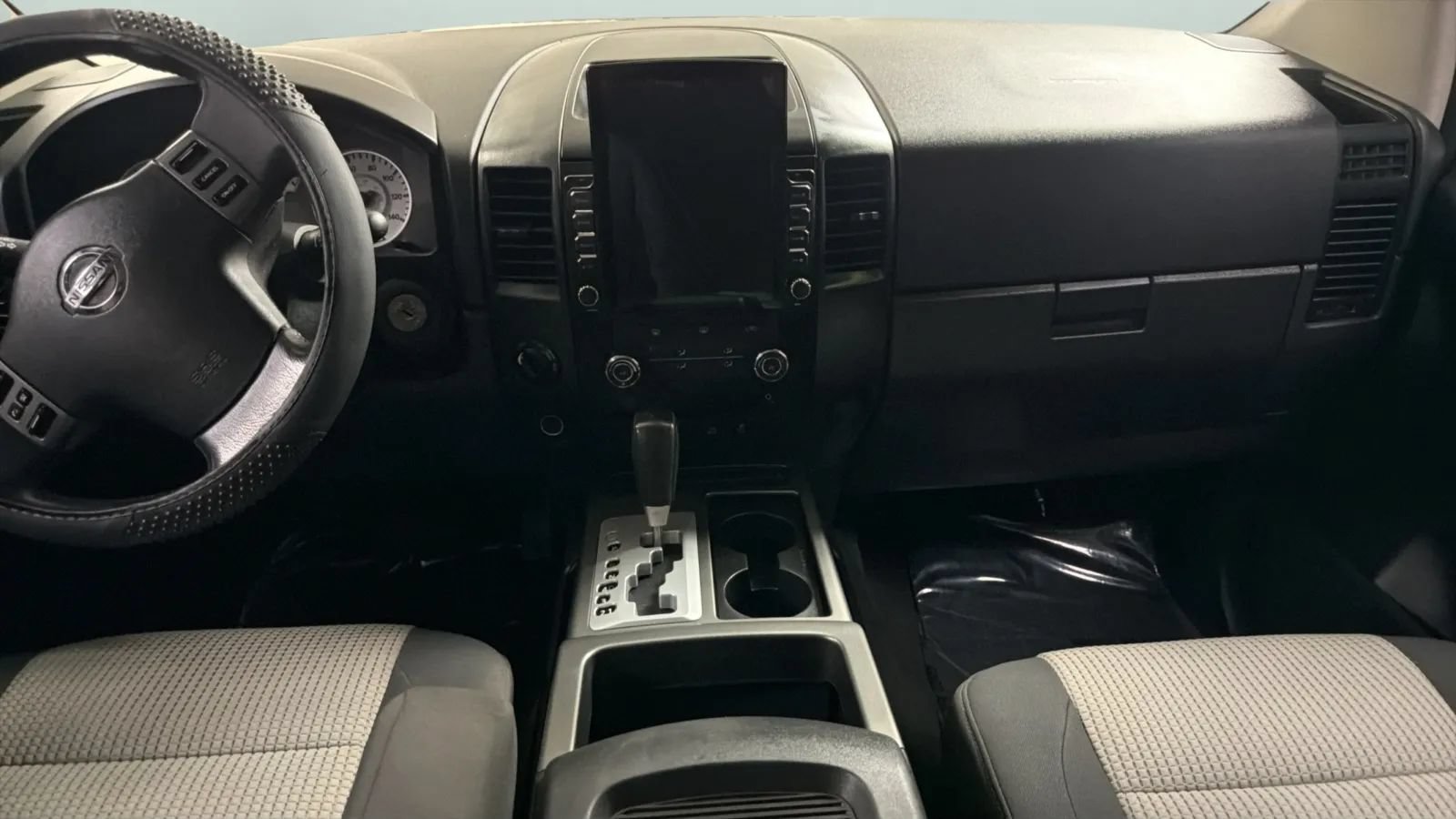 Used 2012 Nissan Titan SV w/ Sport Appearance Pkg AWD/4WD image 14