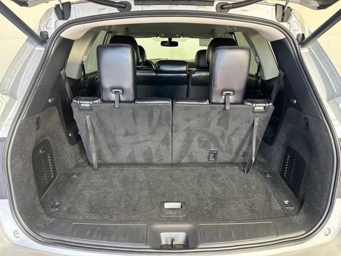 Used 2020 Nissan Pathfinder SL AWD/4WD image 6