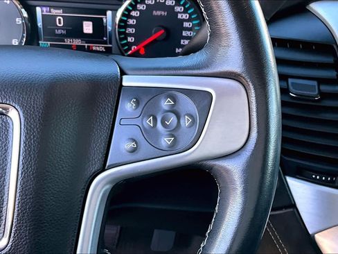 Used 2019 GMC Yukon XL SLT w/ Open Road Package image 24