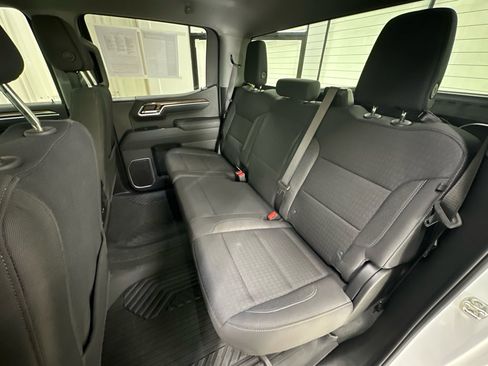 Certified 2025 Chevrolet Silverado 1500 LT image 26