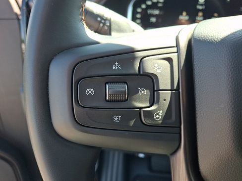 Used 2024 GMC Sierra 1500 AT4 w/ Technology Package AWD/4WD image 20
