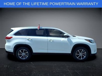 Used 2019 Toyota Highlander XLE