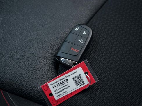 Used 2022 Jeep Compass Trailhawk w/ Trailhawk Convenience Group image 24