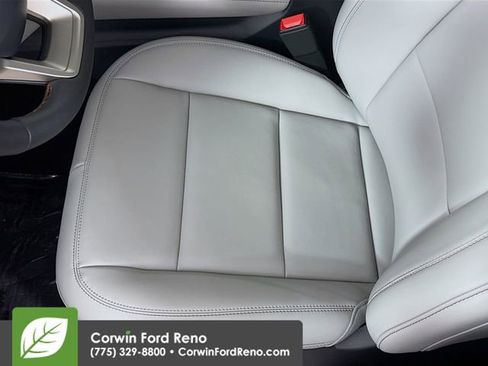 New 2025 Ford Explorer Active w/ Active Comfort Package image 21