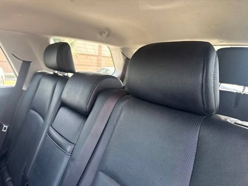 Used 2022 Toyota 4Runner Limited AWD/4WD image 7