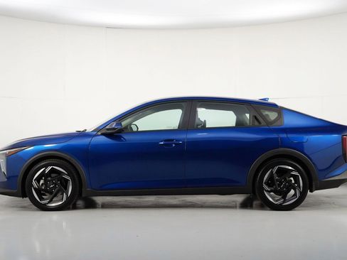 Used 2025 Kia K4 EX image 8