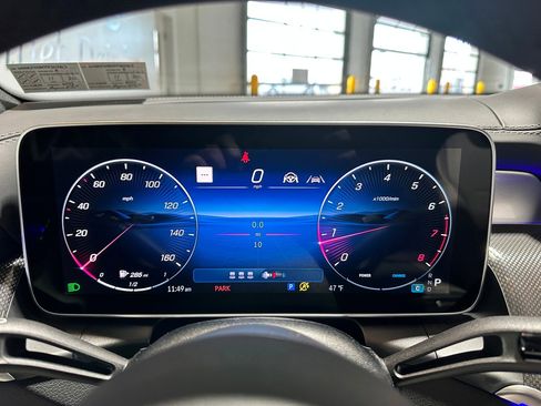 New 2026 Mercedes-Benz GLC 300 4MATIC image 9