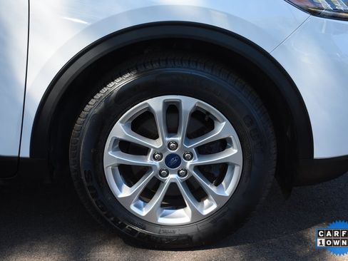 Used 2022 Ford Escape SE w/ Cold Weather Package image 13