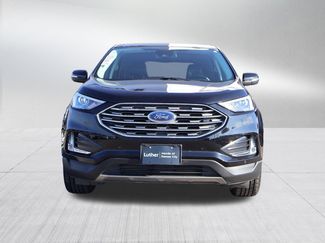 Used 2024 Ford Edge Titanium video 2