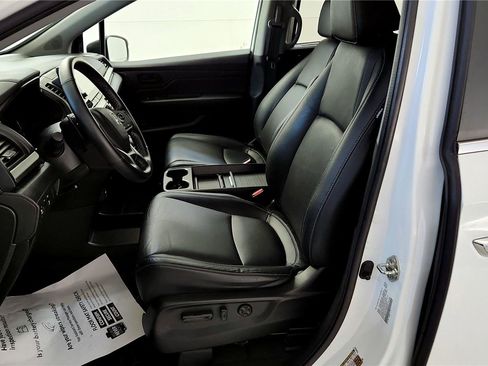 Used 2021 Honda Odyssey EX-L image 17