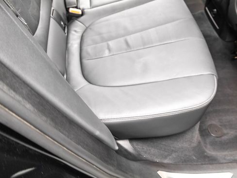 Used 2020 BMW X6 xDrive40i w/ Convenience Package image 36