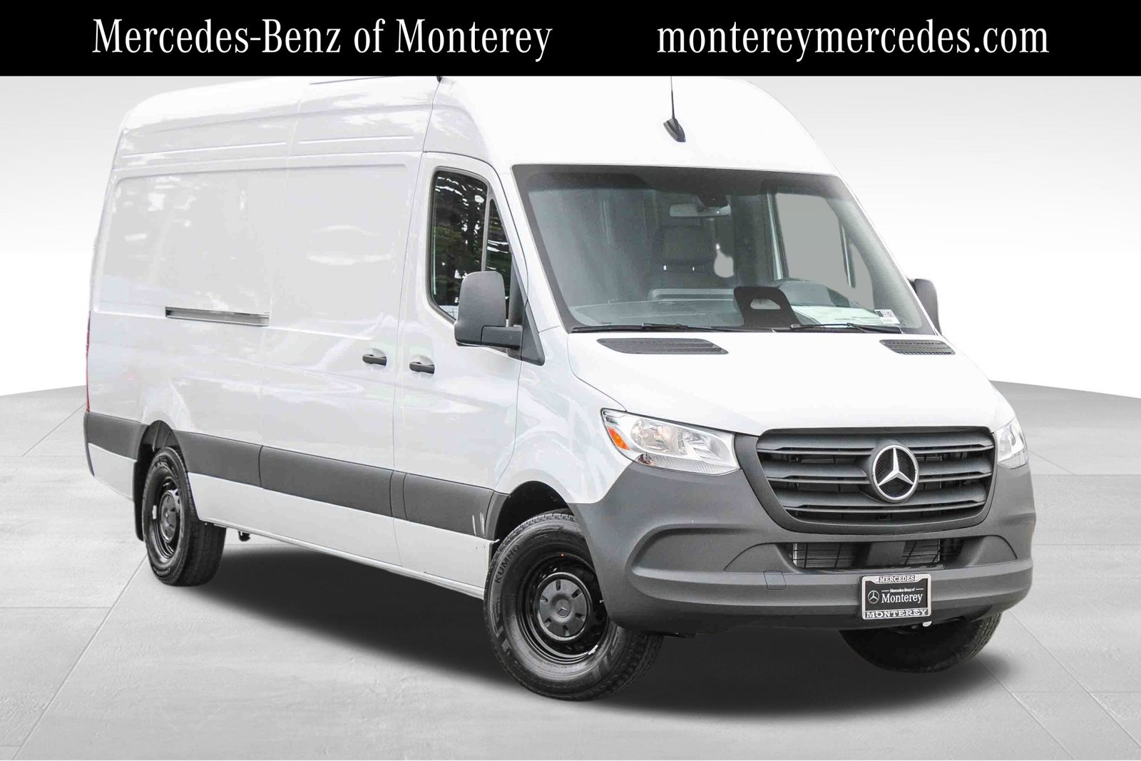 New 2025 Mercedes-Benz Sprinter 2500 image 1