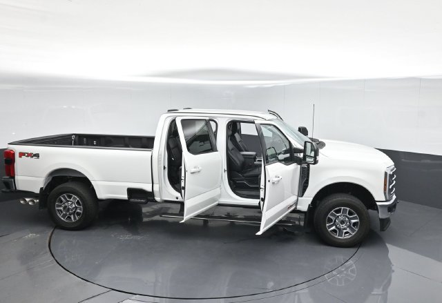 Used 2024 Ford F250 Lariat w/ Lariat Ultimate Package AWD/4WD image 62