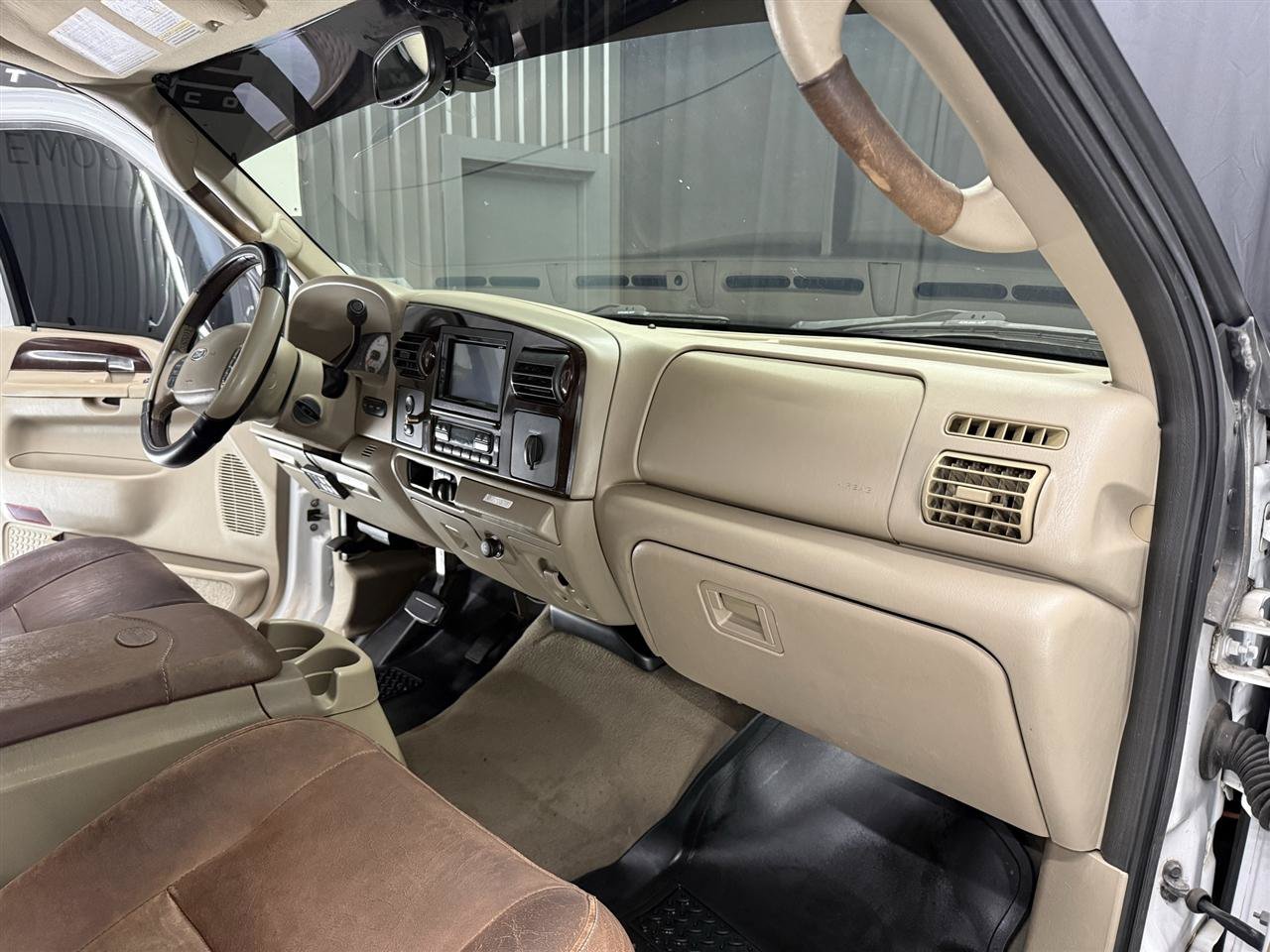Used 2005 Ford F250 King Ranch RWD image 29