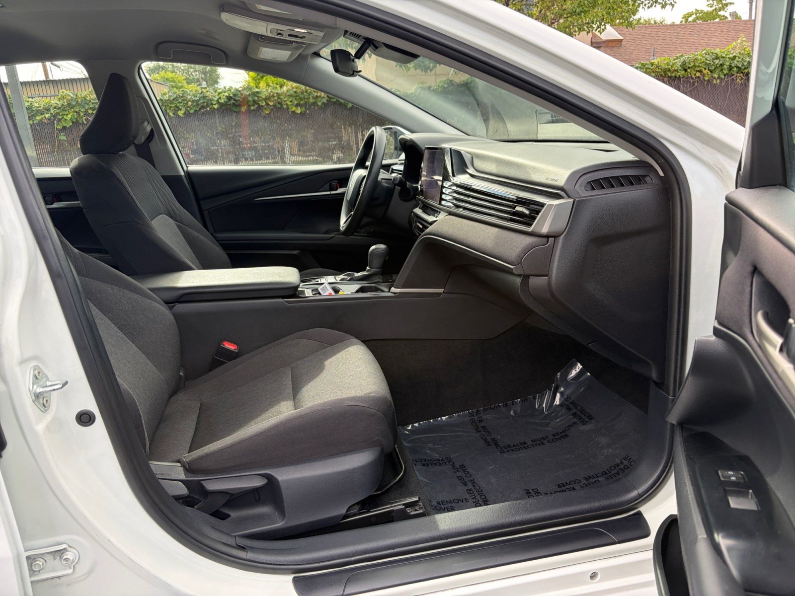 Used 2025 Toyota Camry LE FWD image 29