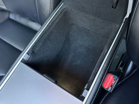 Used 2023 Tesla Model 3 Performance image 48