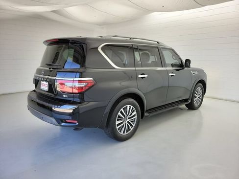 Used 2023 Nissan Armada SL w/ Captain's Chairs Package RWD image 5