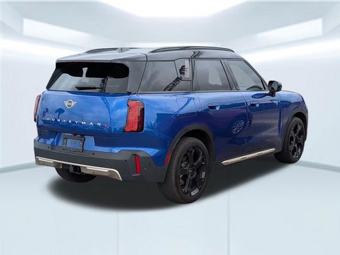 Used 2025 MINI Cooper Countryman S w/ Comfort Package Max image 5
