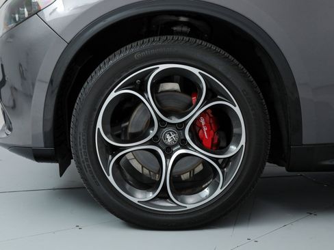 New 2025 Alfa Romeo Stelvio Sprint w/ Veloce Package image 18