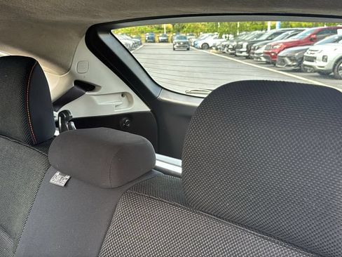 Used 2016 Subaru Crosstrek 2.0i Premium AWD/4WD image 25