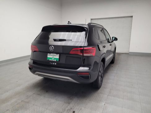 Used 2022 Volkswagen Taos S FWD image 7