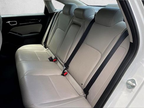 Used 2024 Honda Civic Touring image 27