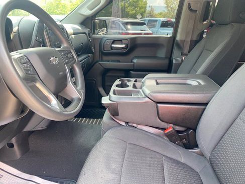 Used 2021 Chevrolet Silverado 1500 Custom Trail Boss w/ Safety Confidence Package image 9