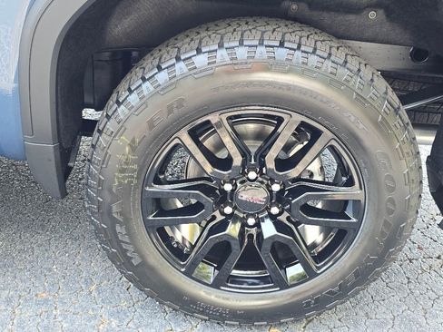 New 2026 GMC Sierra 1500 Elevation w/ Elevation Premium Package image 7
