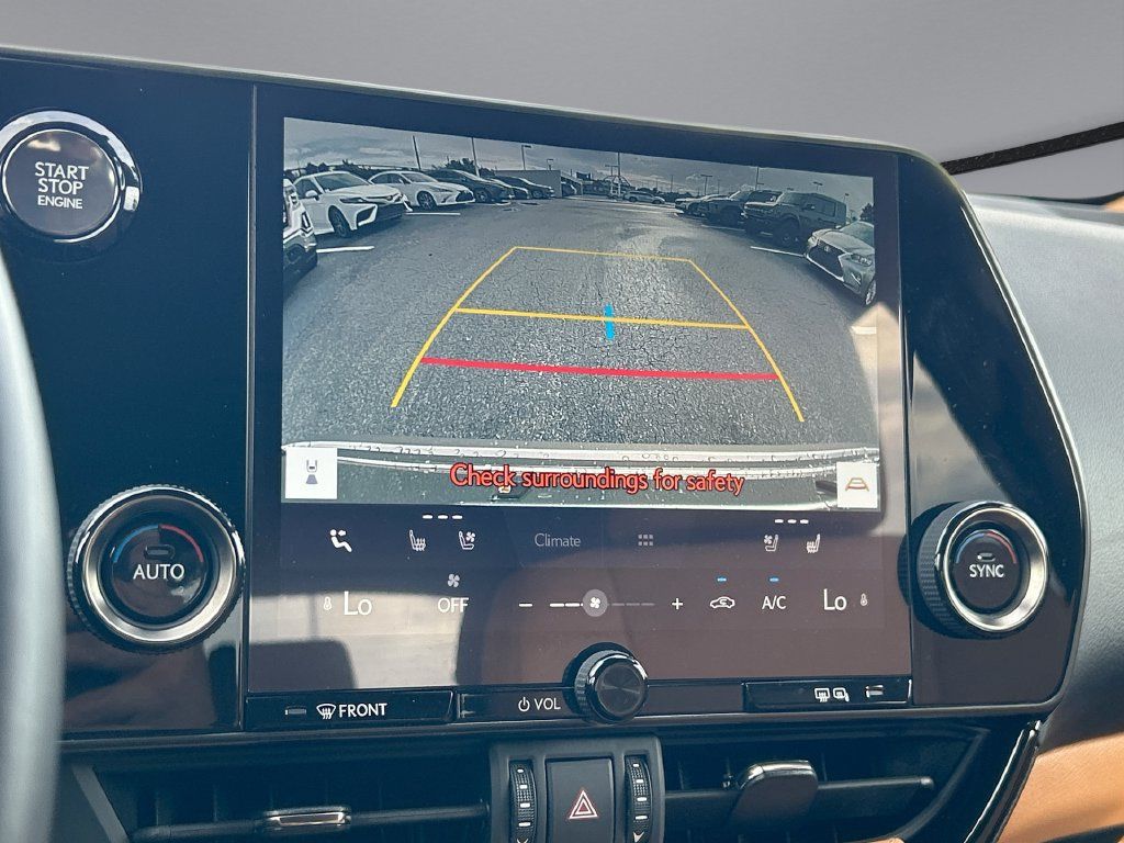 Used 2024 Lexus NX 250 FWD image 34