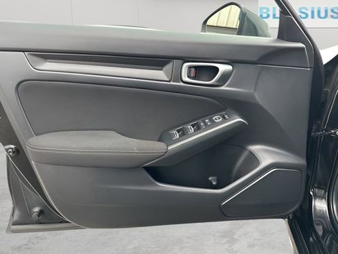 Used 2023 Honda Civic LX image 13