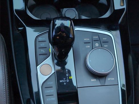 Used 2022 BMW X3 sDrive30i w/ Premium Package image 17