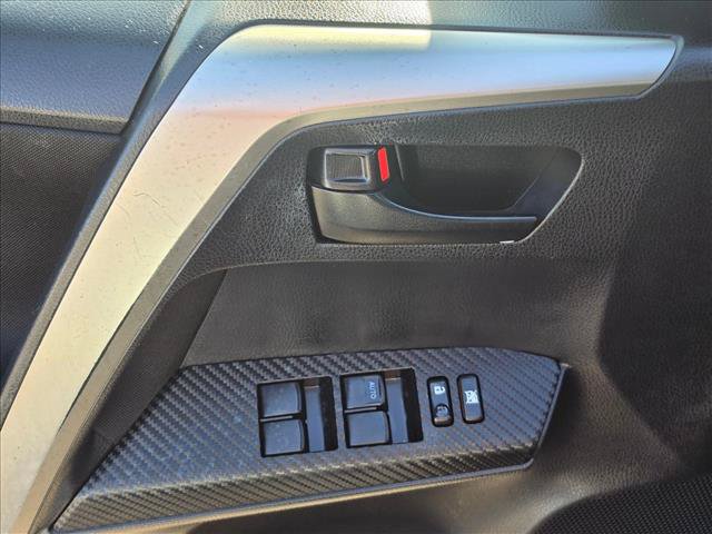 Used 2014 Toyota RAV4 LE AWD/4WD image 22