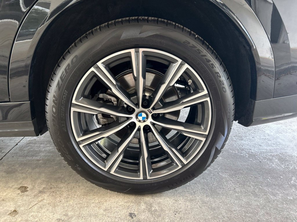 Used 2026 BMW X6 xDrive40i AWD/4WD image 17