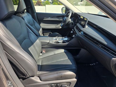 Used 2024 INFINITI QX60 Pure image 10