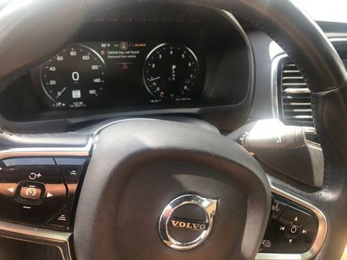 Used 2016 Volvo XC90 T6 Inscription w/ Vision Package image 8