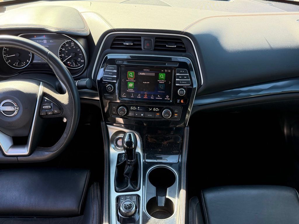 Used 2023 Nissan Maxima SR w/ Sport Mat Group FWD image 18