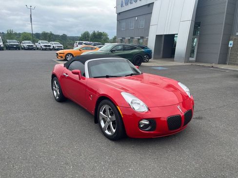 Used 2008 Pontiac Solstice GXP w/ Premium Package RWD image 8