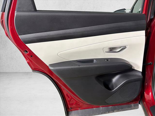 Used 2025 Hyundai Tucson SEL FWD image 22