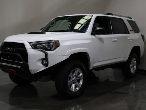 Used 2017 Toyota 4Runner TRD Pro image 7