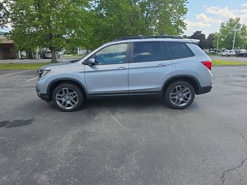 Used 2023 Honda Passport EX-L image 4