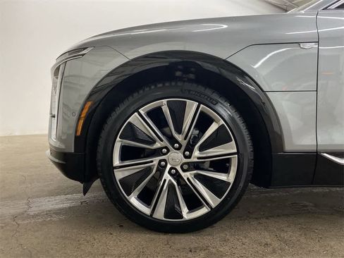 Certified 2024 Cadillac Lyriq Luxury w/ LPO, Floor Liner Package image 12