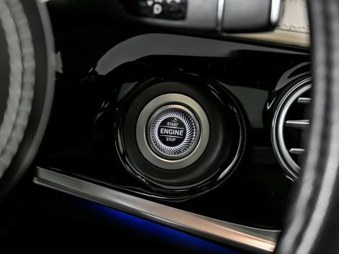 Used 2020 Mercedes-Benz Maybach S 560 4MATIC image 30