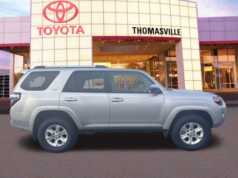Used 2024 Toyota 4Runner SR5 image 4