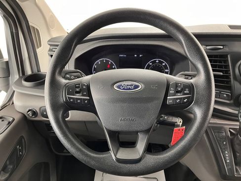 Used 2023 Ford Transit 250 Low Roof AWD w/ Exterior Upgrade Package image 17