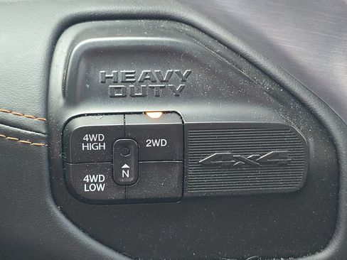 Used 2022 RAM 2500 Limited AWD/4WD image 20