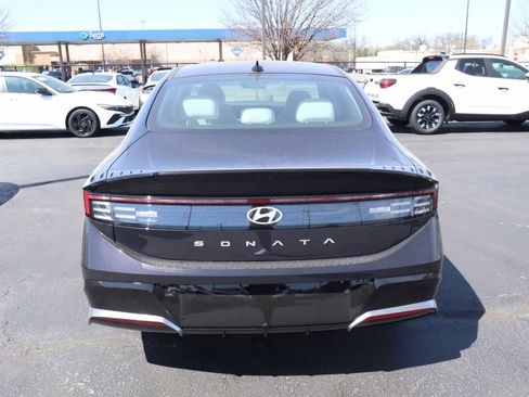 New 2026 Hyundai Sonata SEL FWD image 20