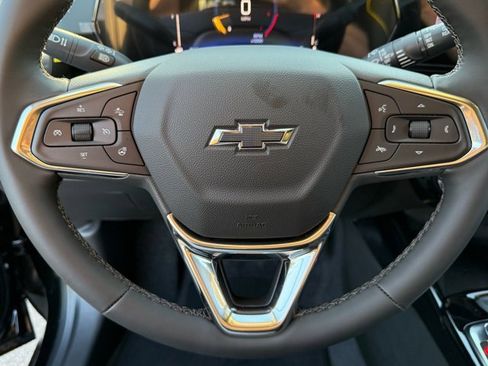 New 2026 Chevrolet Trax ACTIV w/ Sunroof Package image 24