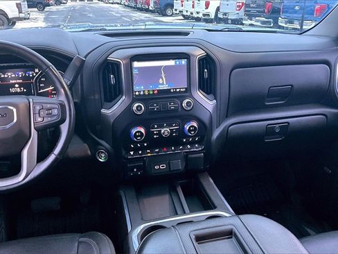 Used 2021 GMC Sierra 3500 Denali w/ Denali Ultimate Package image 6