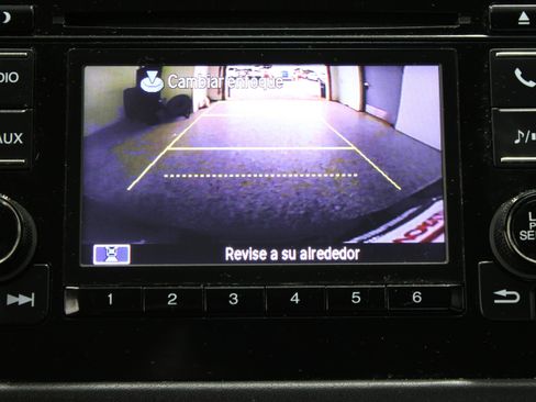 Used 2017 Honda HR-V LX image 19