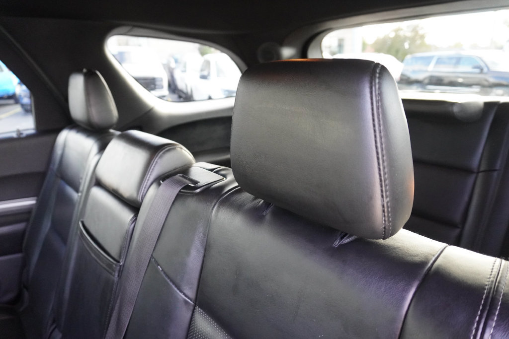 Used 2020 Dodge Durango R/T w/ Blacktop Package AWD/4WD image 42